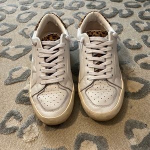 Vintage Havana fashion sneakers